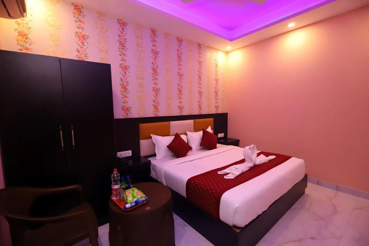 Jupiter Plaza Delhi Airport Ξενοδοχείο Νέο Δελχί 3*,